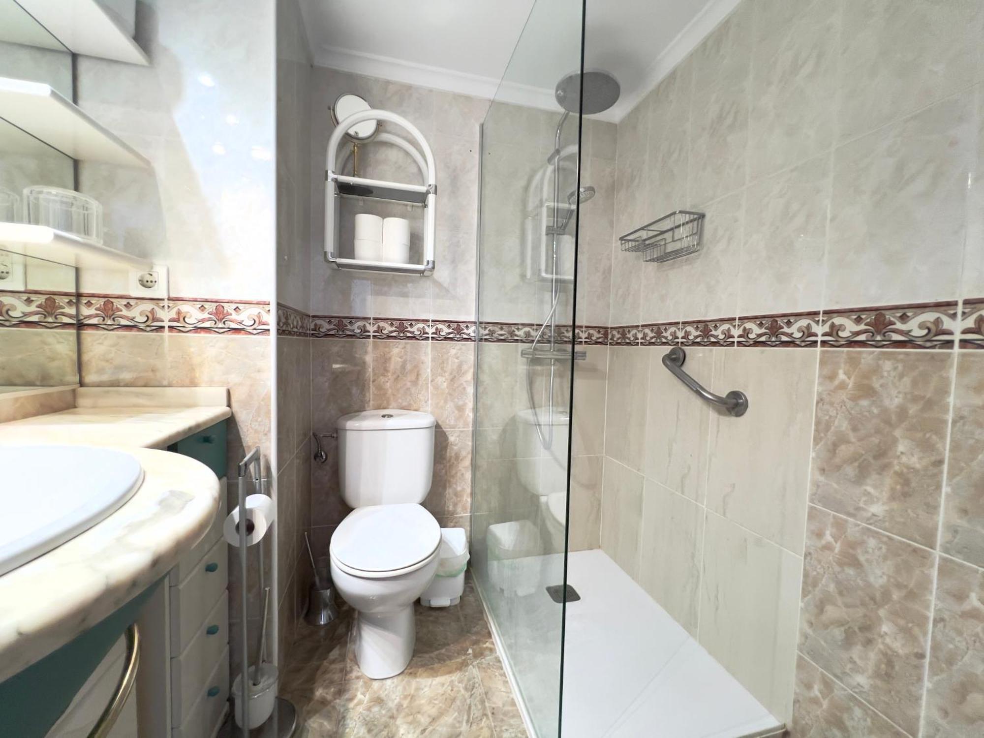 Apartamento En Carihuela Con Vistas Y Plaza De Garaje, Nucleo Cristal Torremolinos Exterior foto