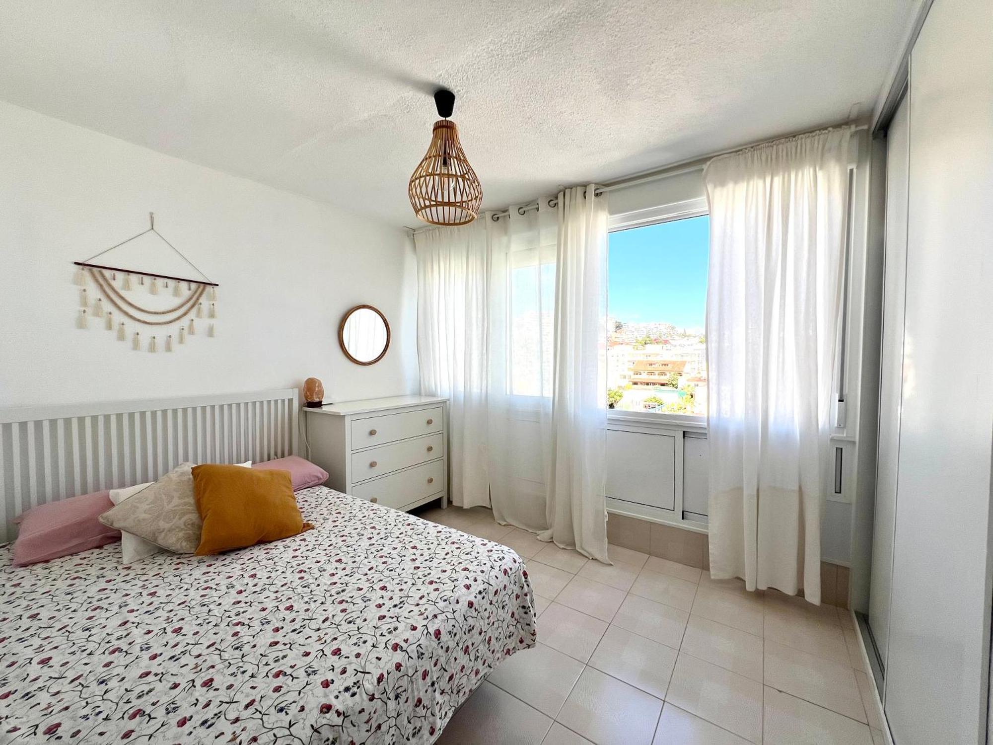 Apartamento En Carihuela Con Vistas Y Plaza De Garaje, Nucleo Cristal Torremolinos Exterior foto