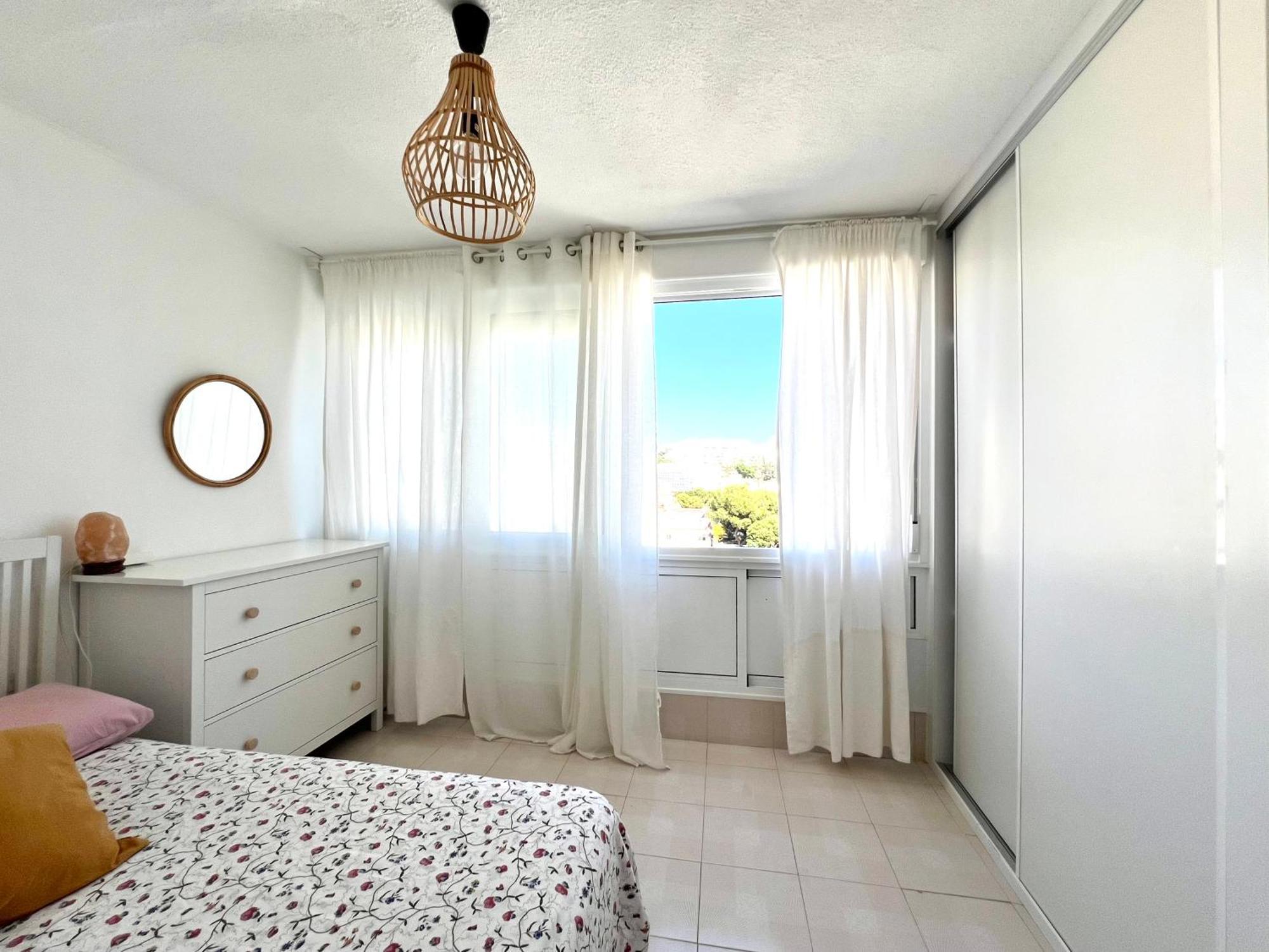 Apartamento En Carihuela Con Vistas Y Plaza De Garaje, Nucleo Cristal Torremolinos Exterior foto